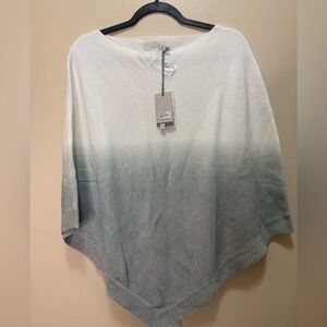 NWT Barefoot Dreams Cozy Chic Ultralite Poncho